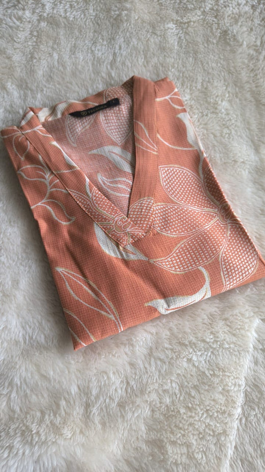 Peach Vatican Foil Fabric Slit Kurti – V-Neck Collar