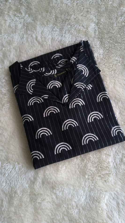 A-Line Lurex Black & White Kurti – Flap Neck code001