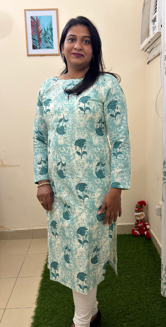 Green Full Sleeve Kurti with Small Floral Print