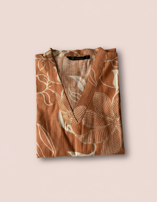 Peach Vatican Foil Fabric Slit Kurti – V-Neck Collar